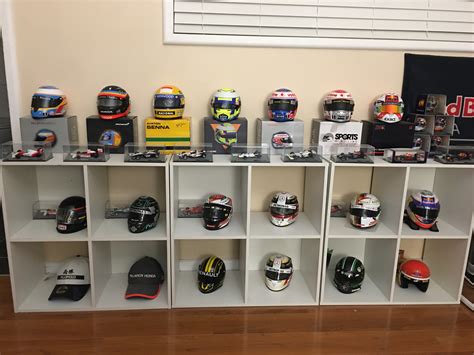 1 2 scale f1 helmets.